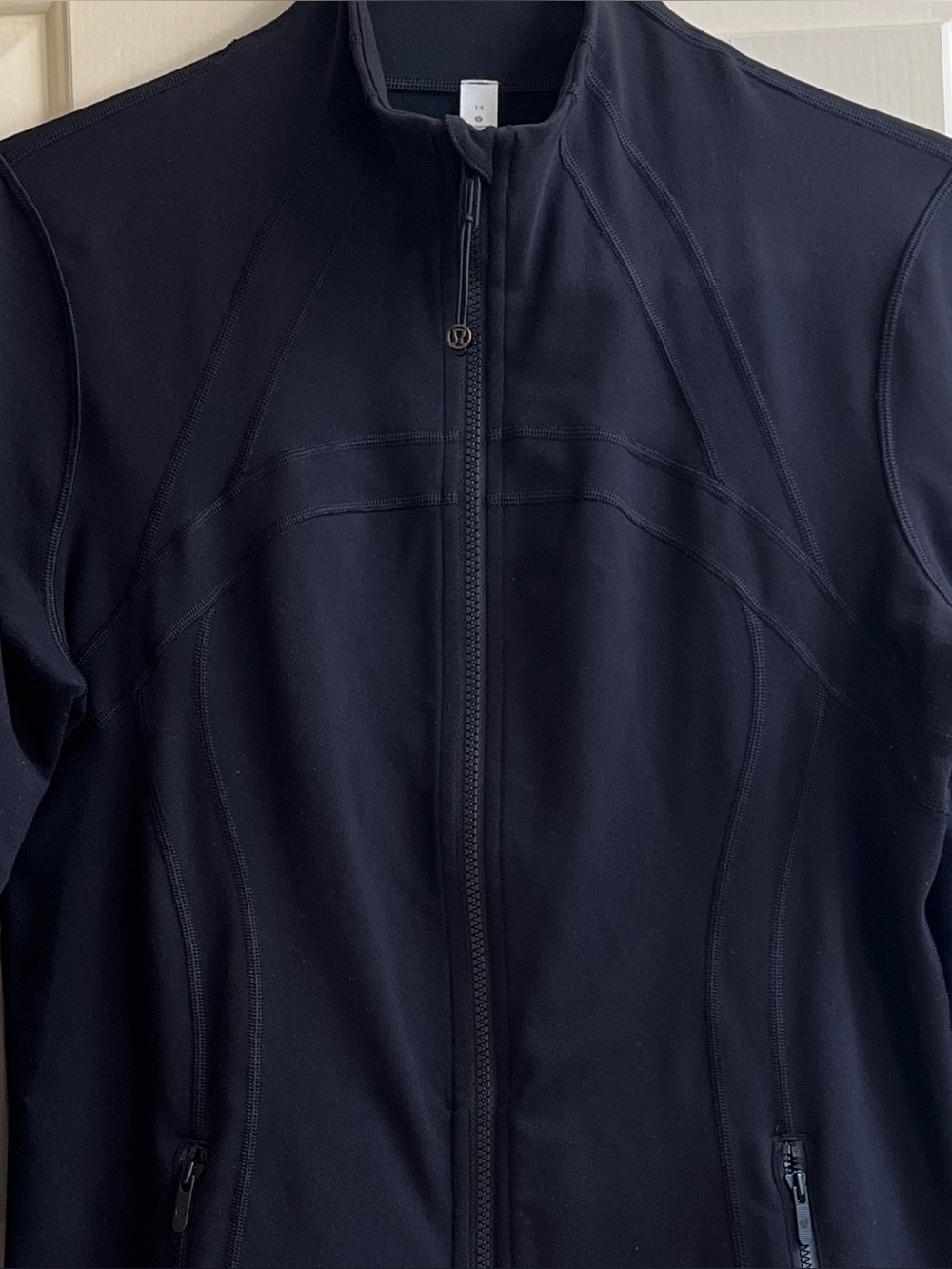 🍒LULULEMON sz 14 Classic DEFINE Jacket SOLID BLACK *LUON - Picture 2 of 4